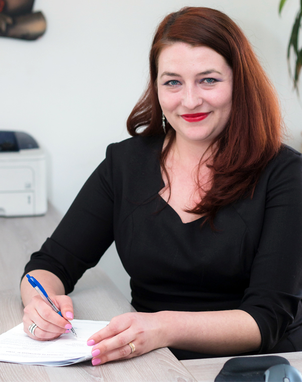 notar Iris Victoria Fratian